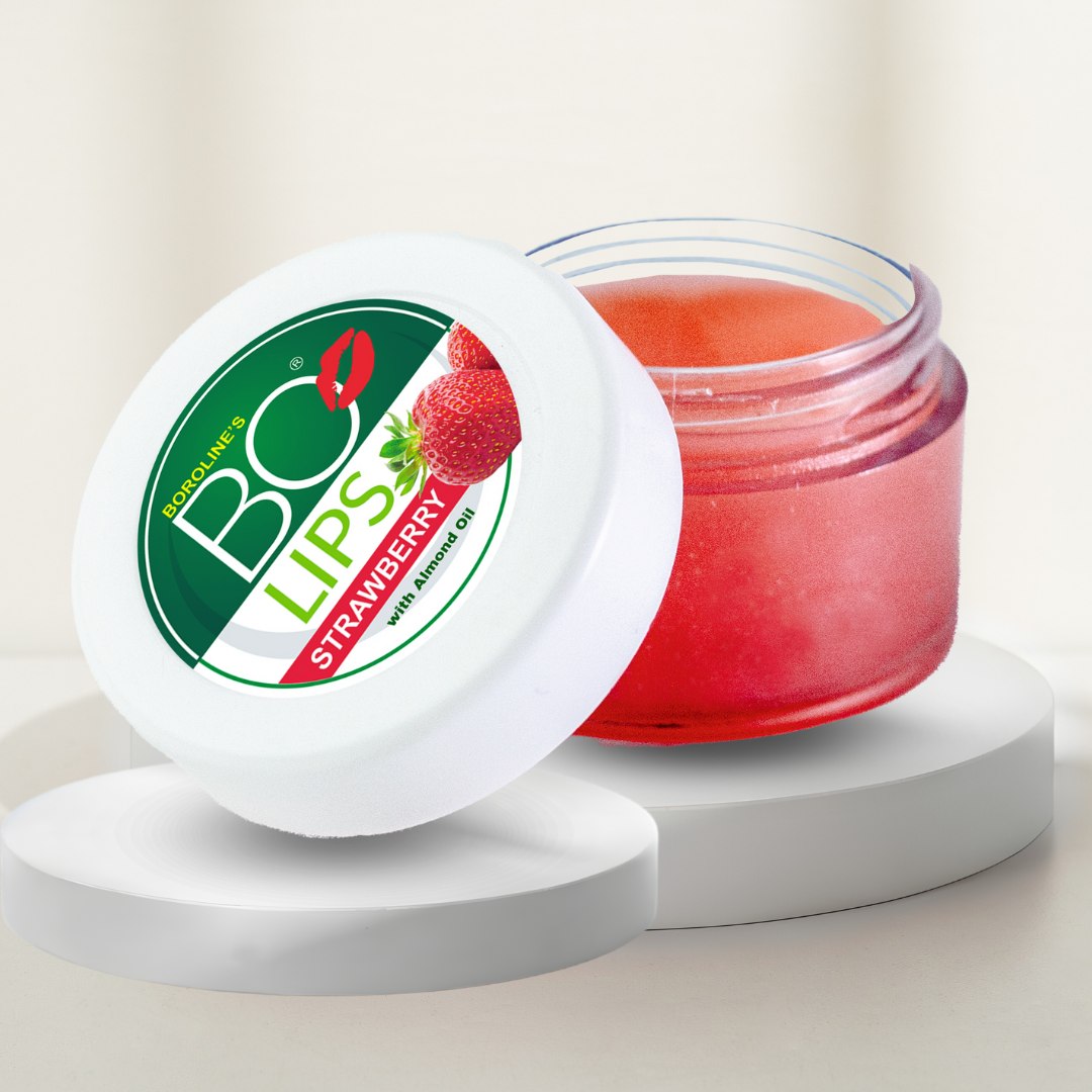 Bo Lips Strawberry Flavoured Lip Balm